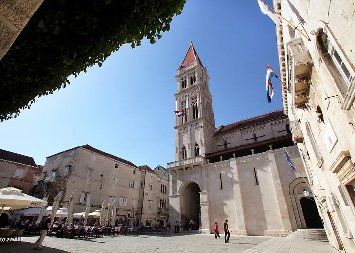 Mira * Trogir